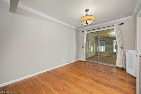 4960 W Park Drive North Olmsted OH 44070