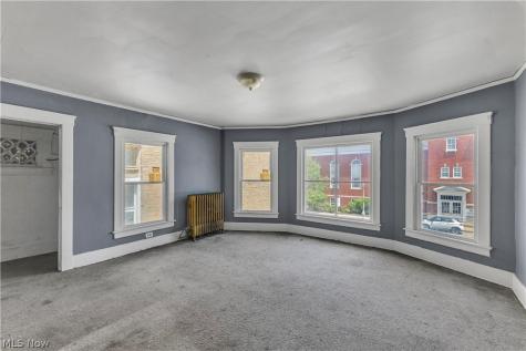 416 Washington Avenue Lorain OH 44052