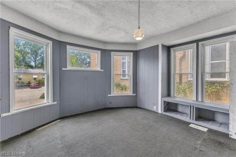 416 Washington Avenue Lorain OH 44052