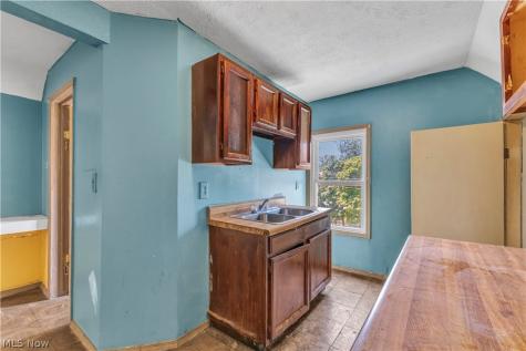 416 Washington Avenue Lorain OH 44052