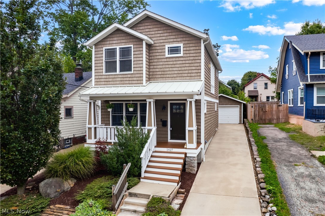 1427 Scenic Street Lakewood OH 44107