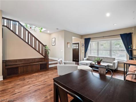 1427 Scenic Street Lakewood OH 44107