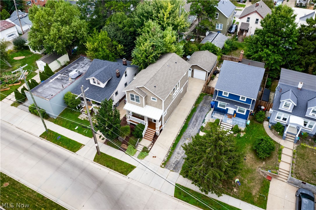 1427 Scenic Street Lakewood OH 44107