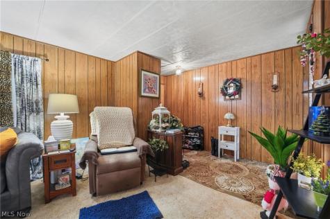 261 Chelsea Drive Willoughby OH 44094