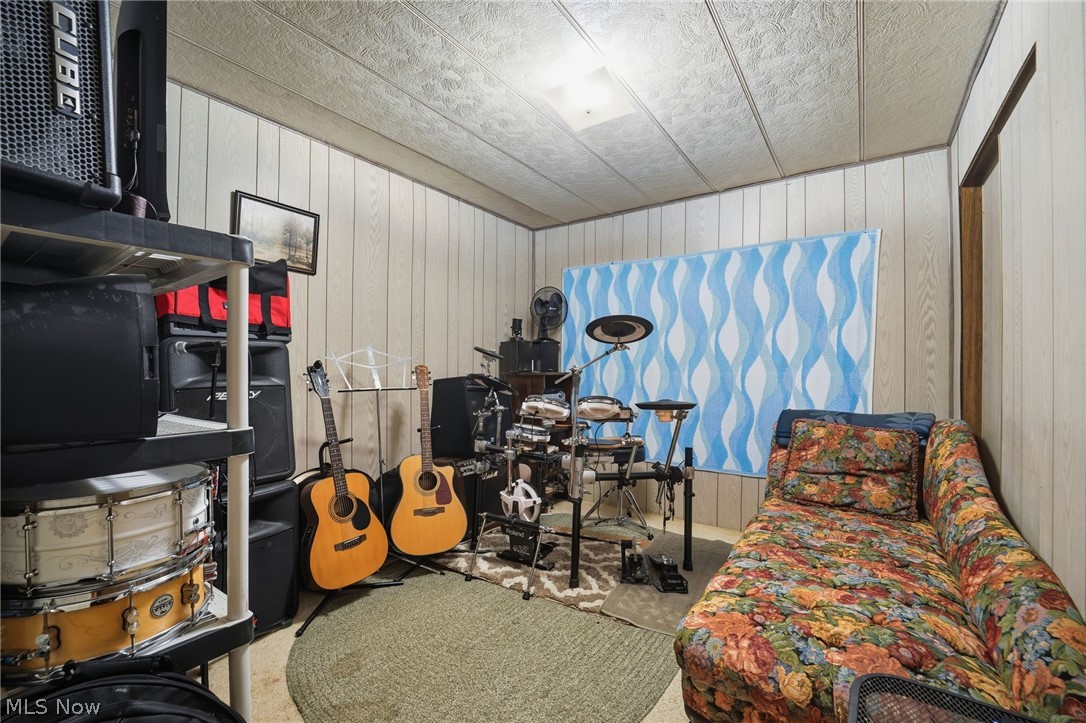 261 Chelsea Drive Willoughby OH 44094
