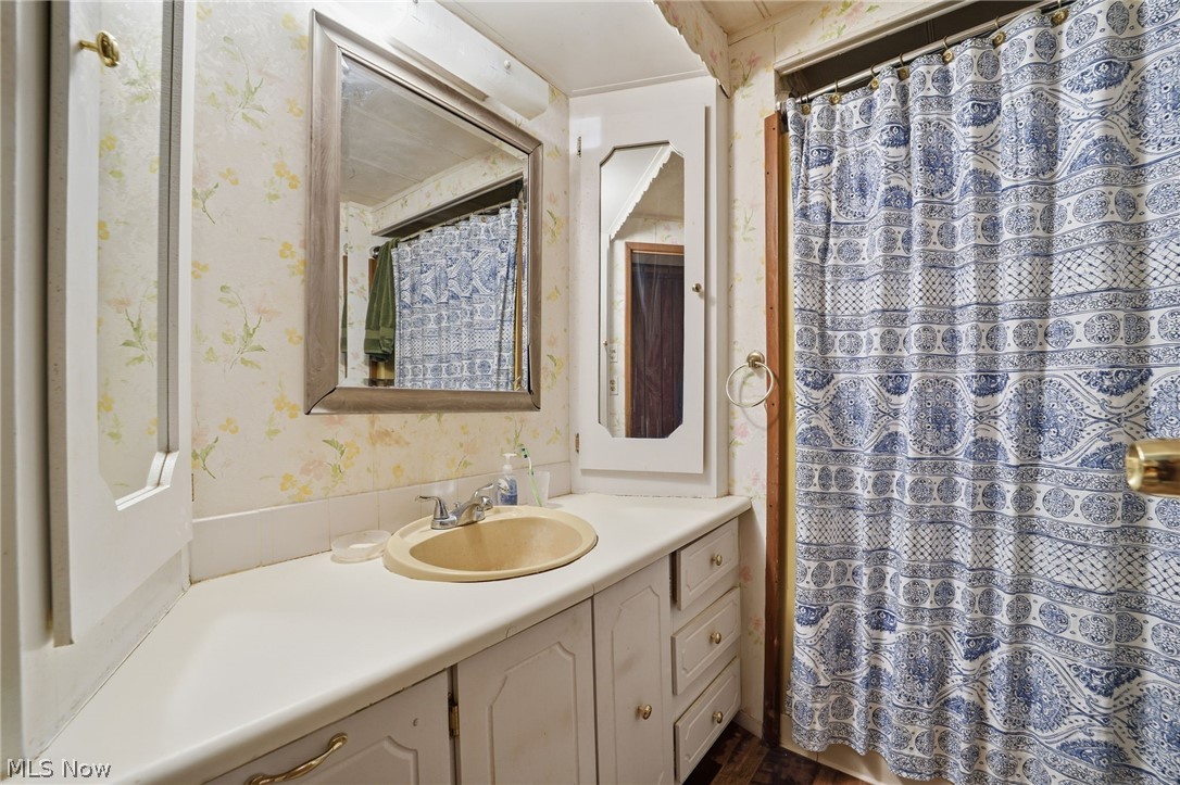 261 Chelsea Drive Willoughby OH 44094