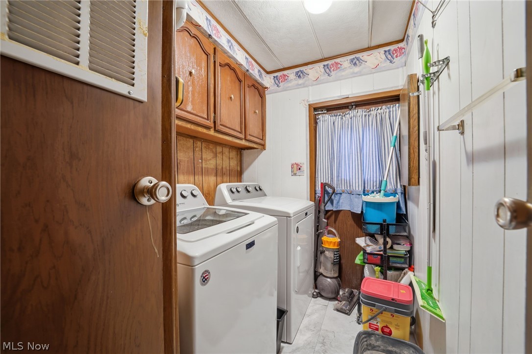 261 Chelsea Drive Willoughby OH 44094