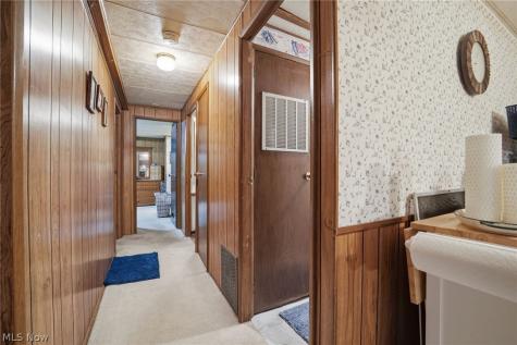 261 Chelsea Drive Willoughby OH 44094