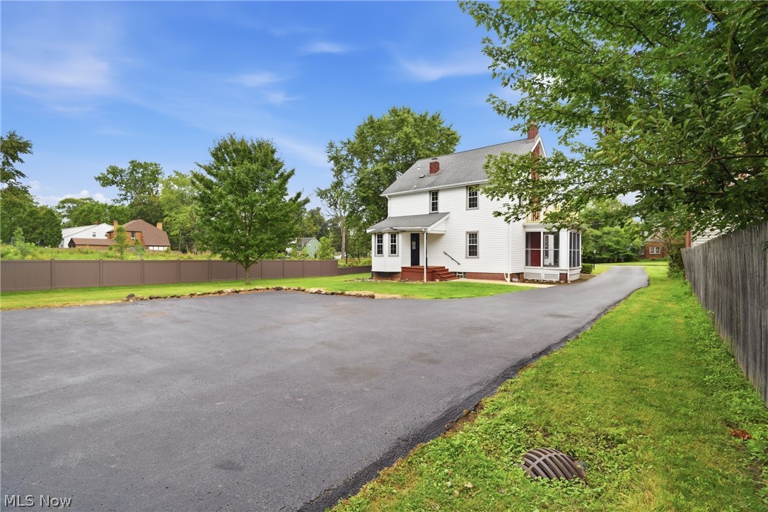 209 Wildwood Drive Boardman OH 44512