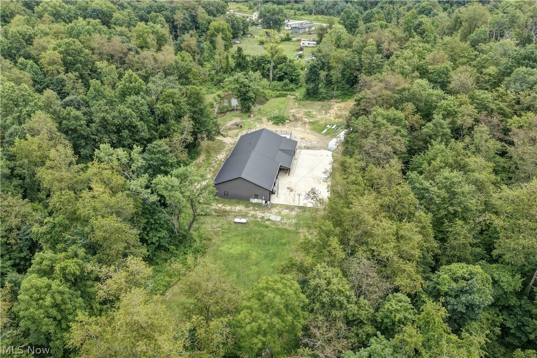 6168 SE Buckeye Hollow Road SE Uhrichsville OH 44683