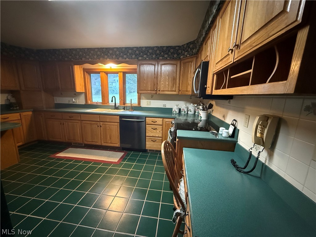 4205 Marks Avenue Rootstown OH 44272