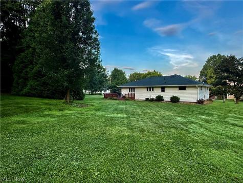 4205 Marks Avenue Rootstown OH 44272
