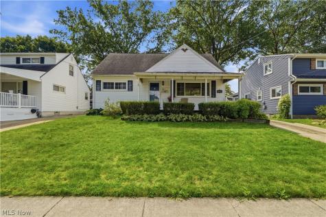 318 Lehigh Avenue Cuyahoga Falls OH 44221