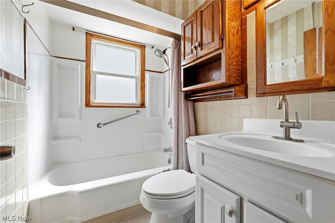 318 Lehigh Avenue Cuyahoga Falls OH 44221