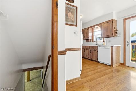 318 Lehigh Avenue Cuyahoga Falls OH 44221