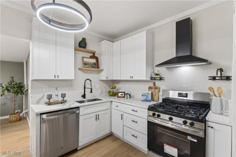 605 W Shore Boulevard Sheffield Lake OH 44054