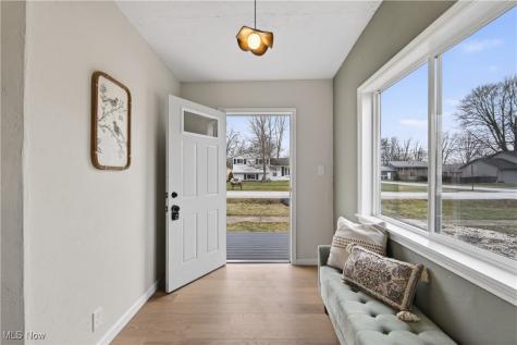 605 W Shore Boulevard Sheffield Lake OH 44054
