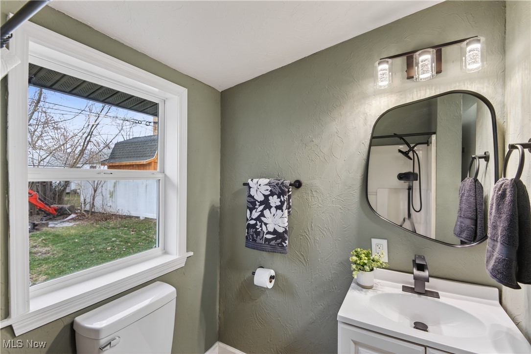 605 W Shore Boulevard Sheffield Lake OH 44054