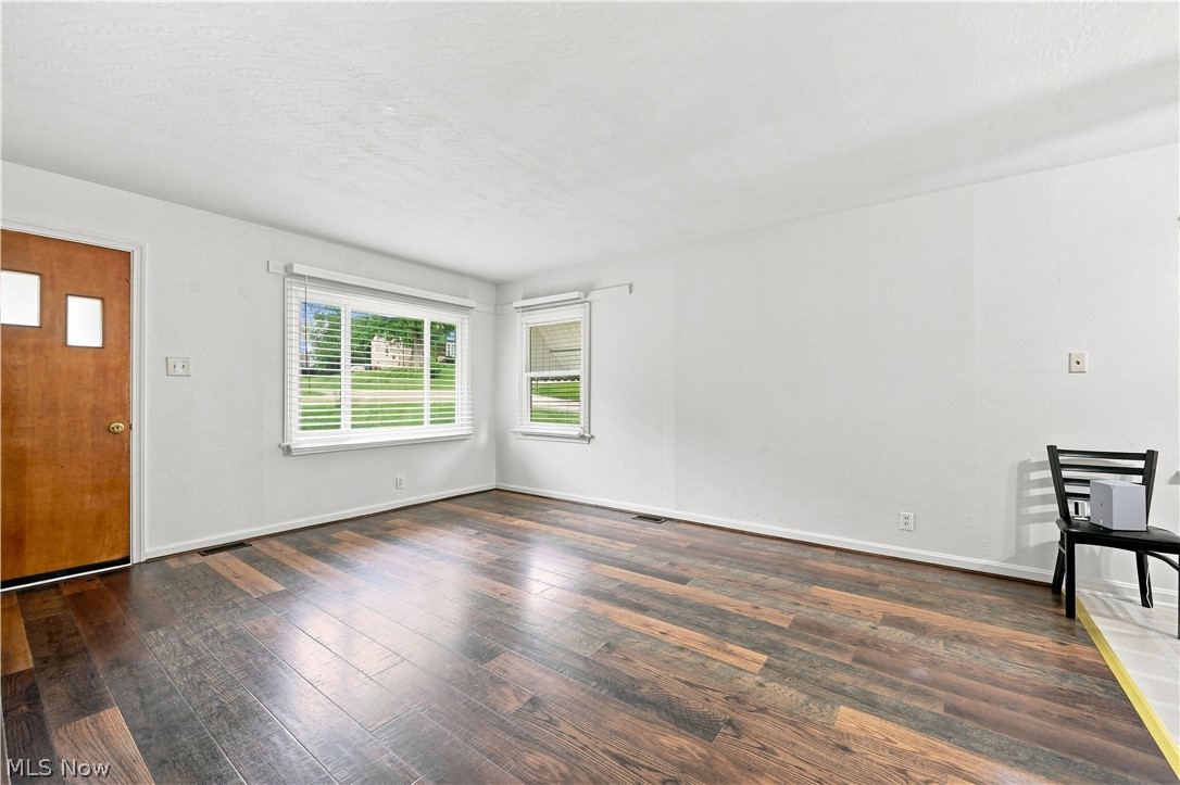 203 Edgewater Avenue NW Massillon OH 44646