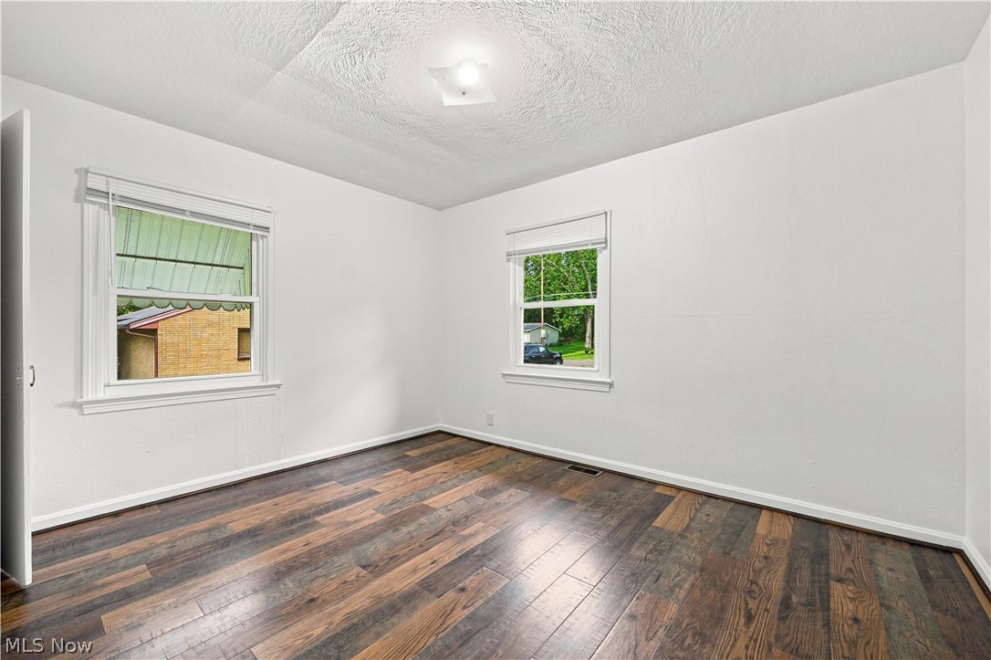 203 Edgewater Avenue NW Massillon OH 44646
