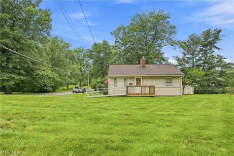 203 Edgewater Avenue NW Massillon OH 44646