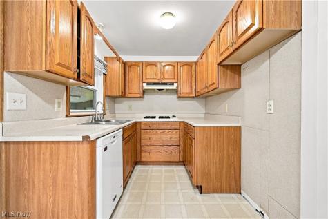203 Edgewater Avenue NW Massillon OH 44646
