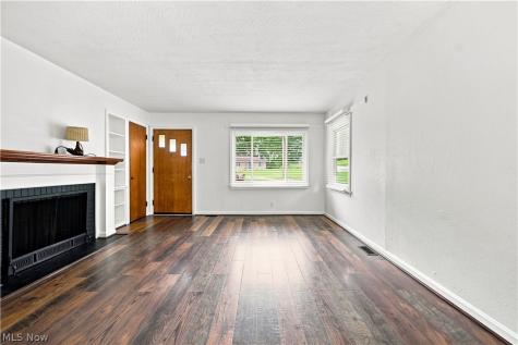 203 Edgewater Avenue NW Massillon OH 44646