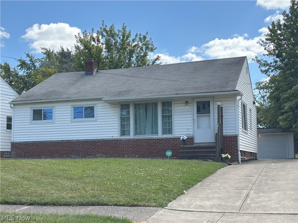 20732 Applegate Road Maple Heights OH 44137