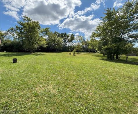 20732 Applegate Road Maple Heights OH 44137