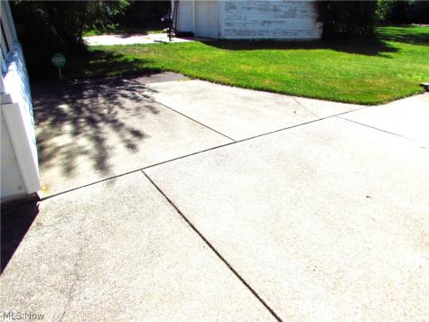 20732 Applegate Road Maple Heights OH 44137