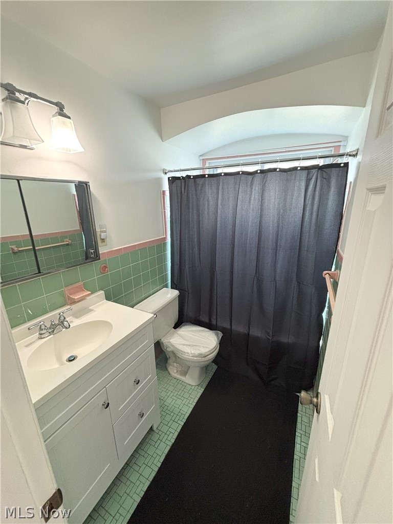 20732 Applegate Road Maple Heights OH 44137