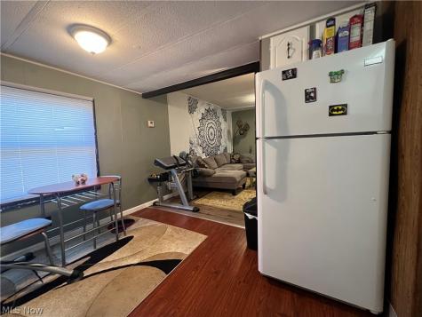 8464 Cleveland Avenue NW North Canton OH 44720