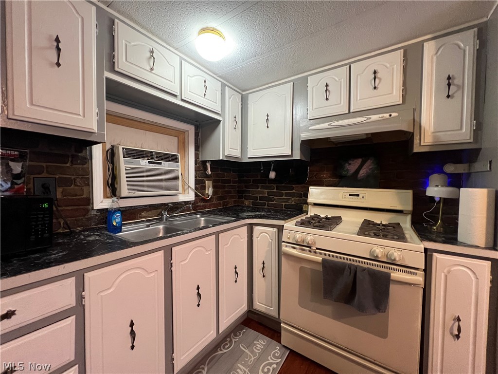 8464 Cleveland Avenue NW North Canton OH 44720