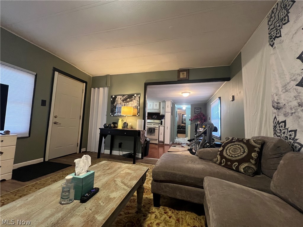 8464 Cleveland Avenue NW North Canton OH 44720