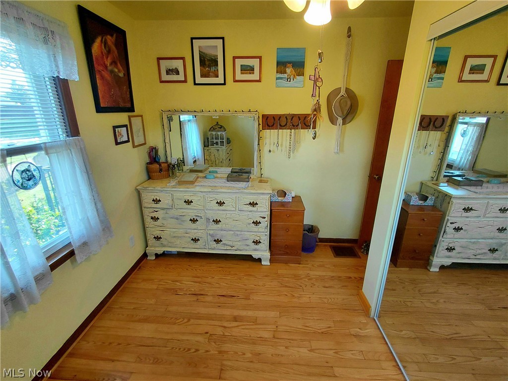 242 Cedar Road Richmond OH 43944