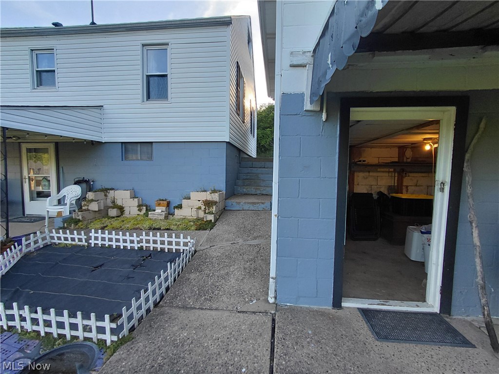 242 Cedar Road Richmond OH 43944