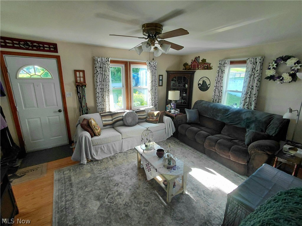 242 Cedar Road Richmond OH 43944