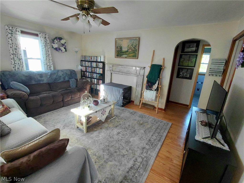 242 Cedar Road Richmond OH 43944