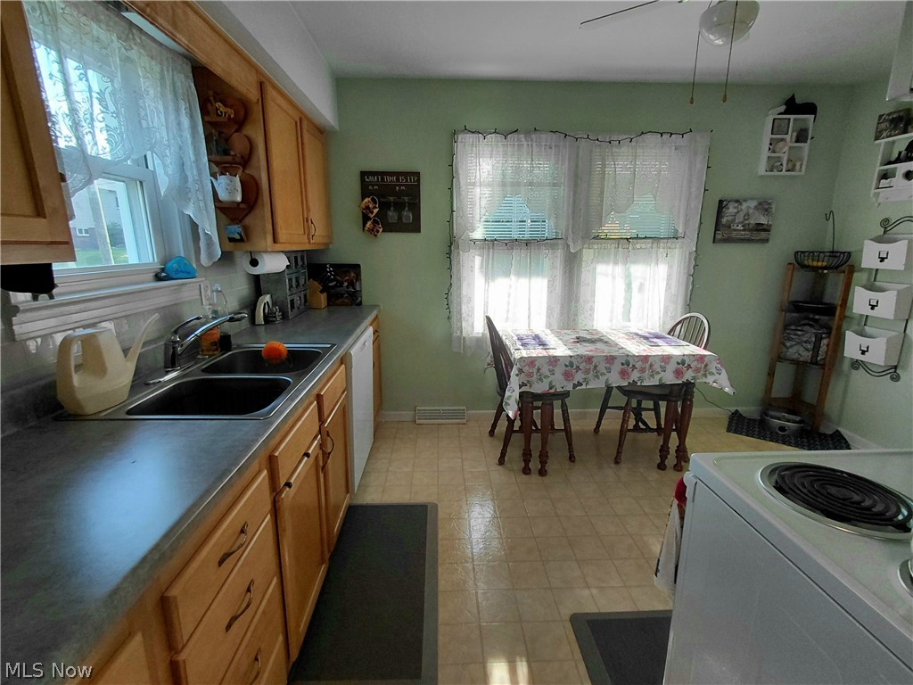 242 Cedar Road Richmond OH 43944