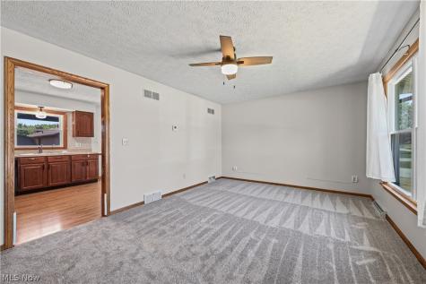 1524 Hightower Drive Uniontown OH 44685