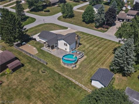 1524 Hightower Drive Uniontown OH 44685