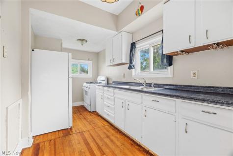 287 E 248th Street Euclid OH 44123