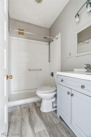 287 E 248th Street Euclid OH 44123