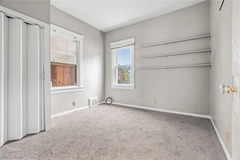 287 E 248th Street Euclid OH 44123