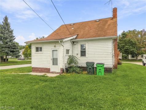 287 E 248th Street Euclid OH 44123