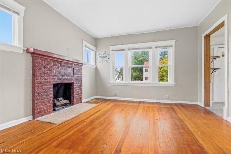 287 E 248th Street Euclid OH 44123
