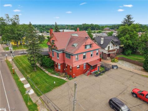 1435 Market Ave N Canton OH 44714