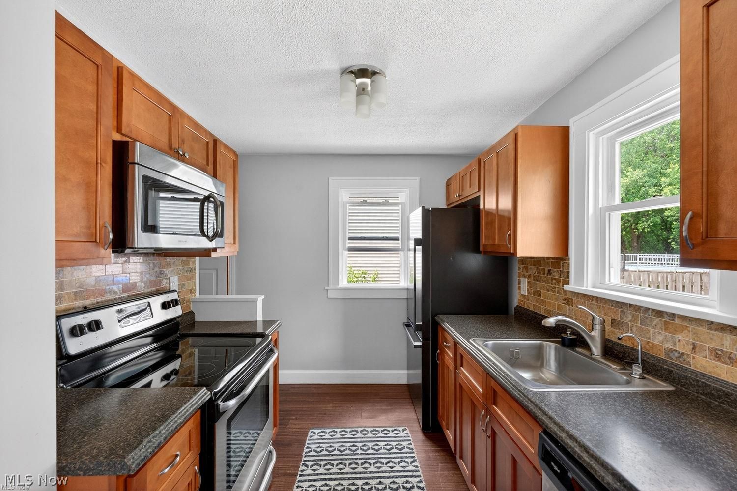 321 Waverly Street Berea OH 44017