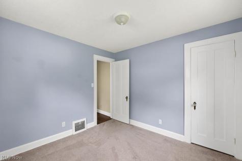 321 Waverly Street Berea OH 44017