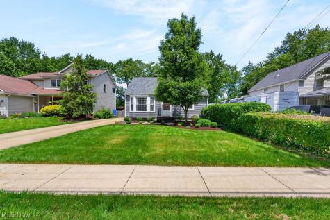 321 Waverly Street Berea OH 44017